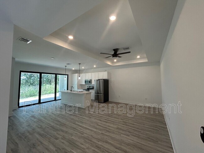 Building Photo - 26481-26483 Explorer Rd