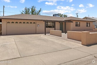 Building Photo - 6701 E Wilshire Dr