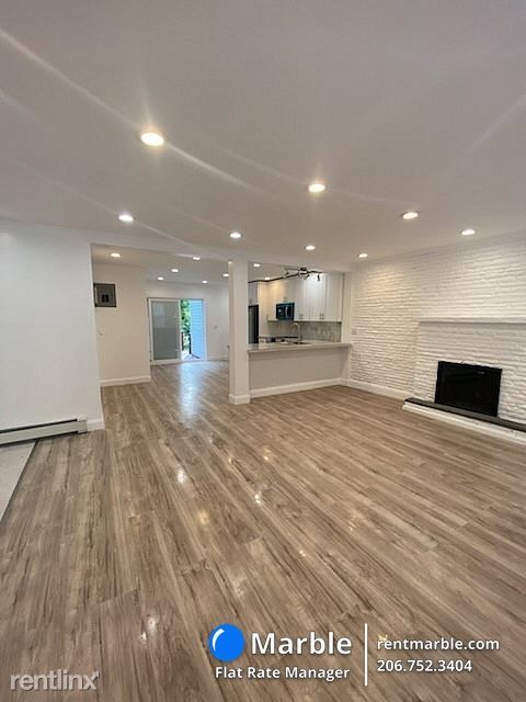 Building Photo - 2 br, 2 bath House - 403 N 8th Street #2