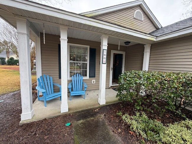 Foto del edificio - 3 Bedroom 2 Bath House in Shadowmoss - West Ashley