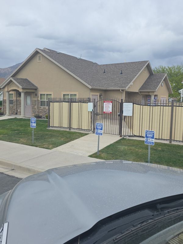 Foto del edificio - 488 S 2550 W