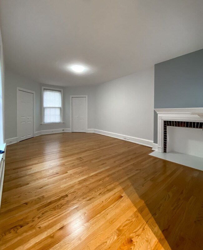 Building Photo - 1701-3 Spruce St