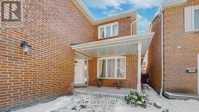 Building Photo - 39 Heatherton Way