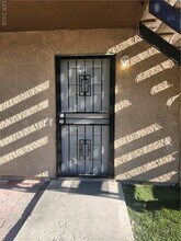 Building Photo - 4737 Thunderbolt Ave