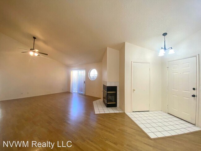 Building Photo - 3 br, 2 bath House - 421 Clifton Heights Dr