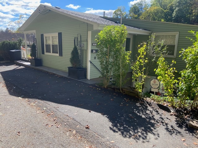 Primary Photo - 309 Run St