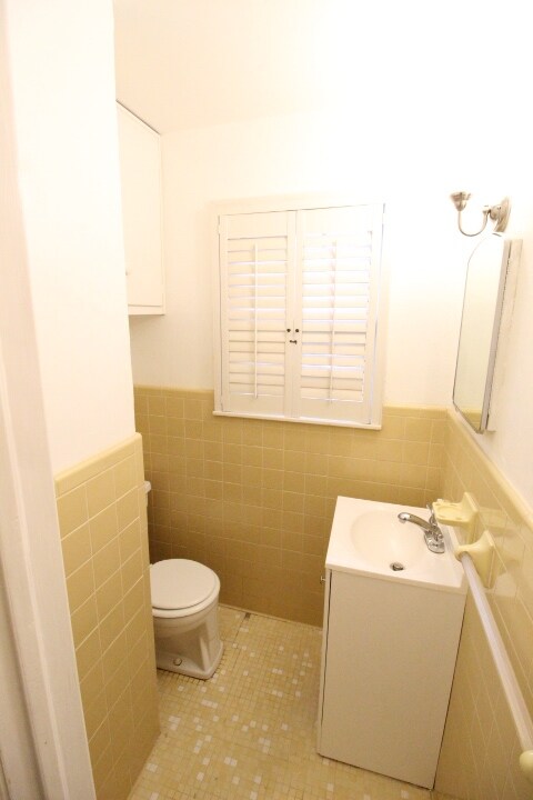 Foto del edificio - 2436 Huntleigh Dr