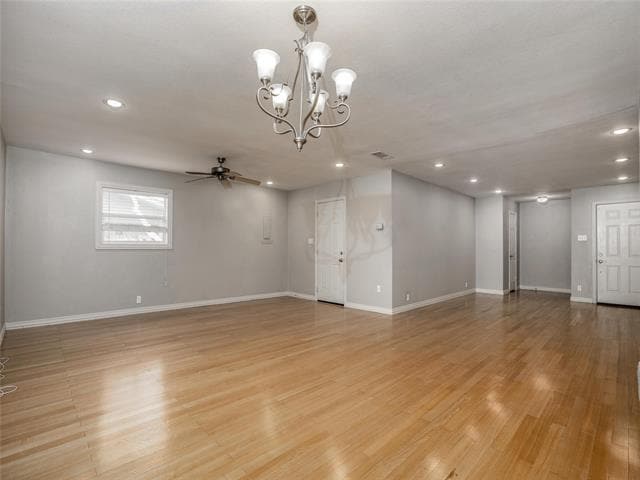 Building Photo - 917 Warren Way