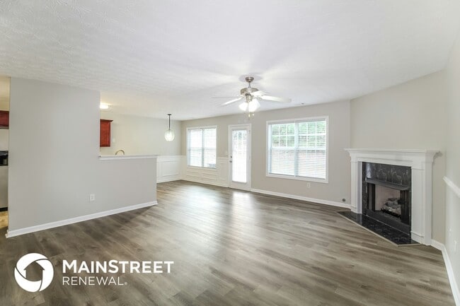 Building Photo - 503 Shadow Valley Ct