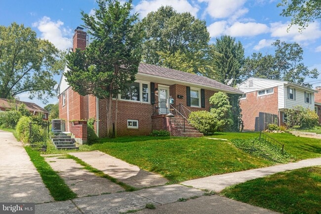 Foto del edificio - 10502 Glenhaven Dr