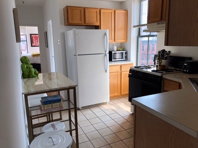 Foto del edificio - 563 Jersey Ave