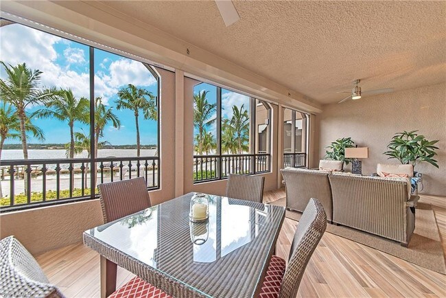 Building Photo - 10721 Mirasol Dr
