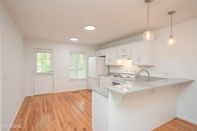 Foto del edificio - 3 br, 2 bath House - 814 N 6th St