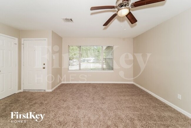 Foto del edificio - 710 Canary Cir