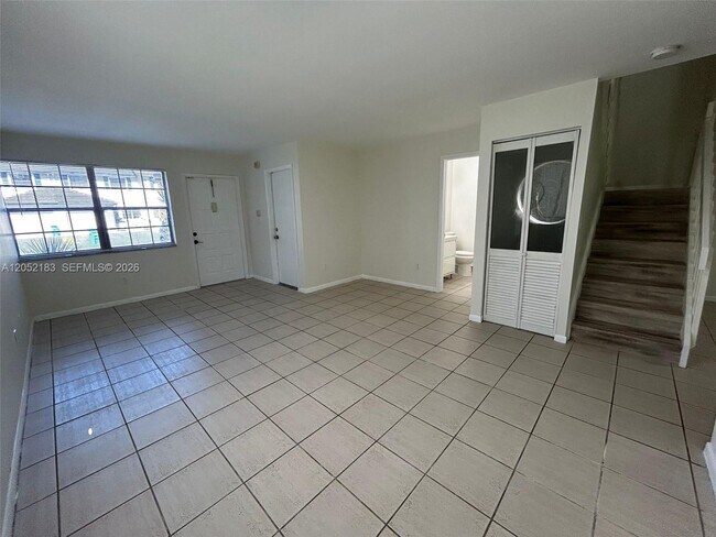 Foto del edificio - 11047 SW 154th Ct