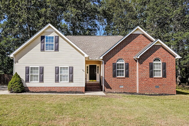 Building Photo - 318 Gatewood Dr