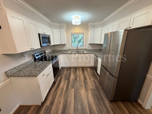 Foto del edificio - 2000 Ridge Brook Ct