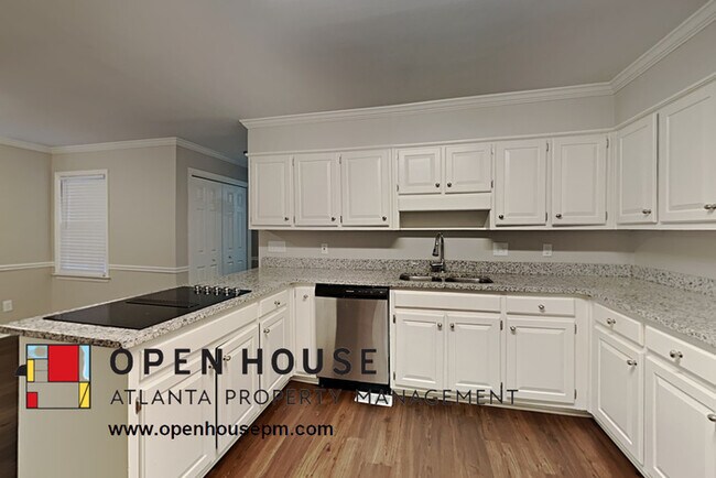 Foto del edificio - 4397 Windsor Oaks Cir, Marietta