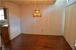 Foto del edificio - 5120 Ledgestone Dr