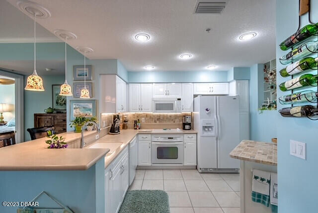 Foto del edificio - 4620 Riverwalk Village Ct