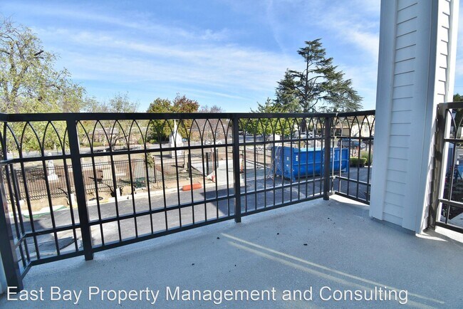 Foto del edificio - 2 br, 2.5 bath House - 37265 Legacy Cmn.