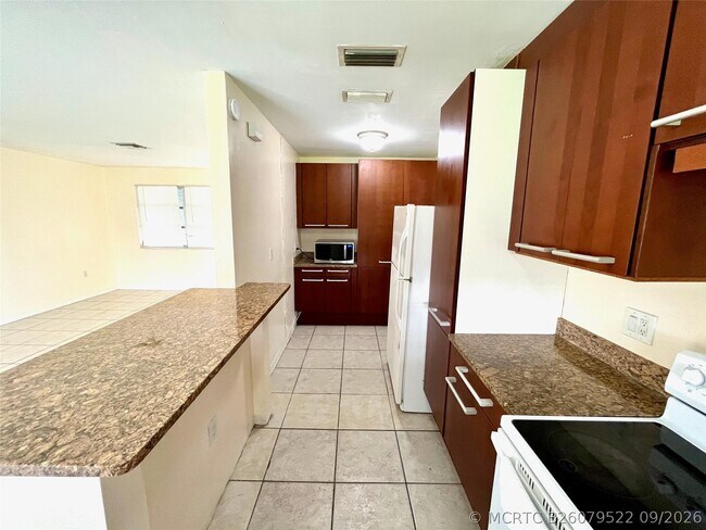 Foto del edificio - 1411 NW 79th Way