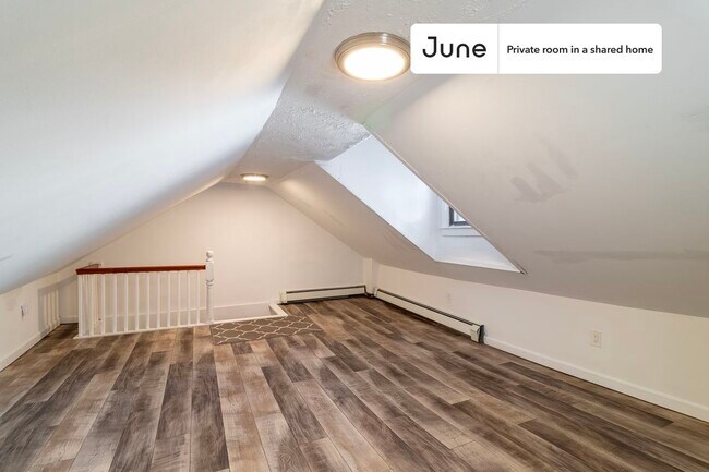 Foto del edificio - Room in Shared 5 bed/2 bath home