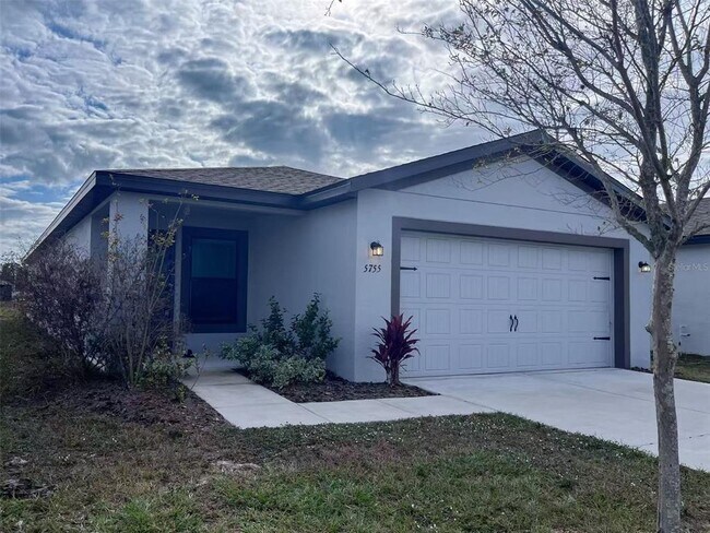 Foto del edificio - 5755 Deep River Ave