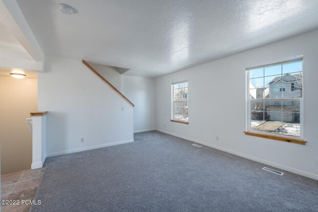 Foto del edificio - 452 Argyll Ct
