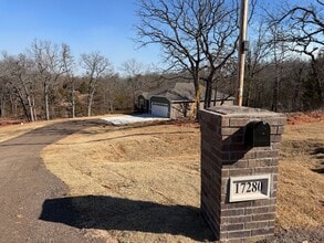 Building Photo - 17280 SE 164th St