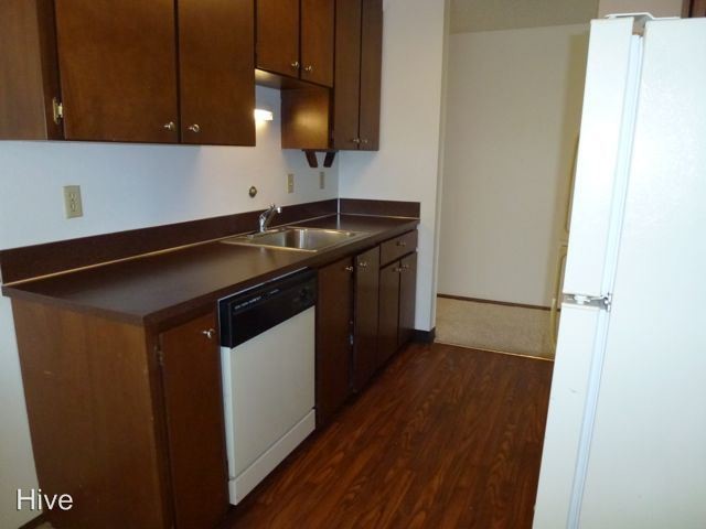 Building Photo - 104 N 104th St
