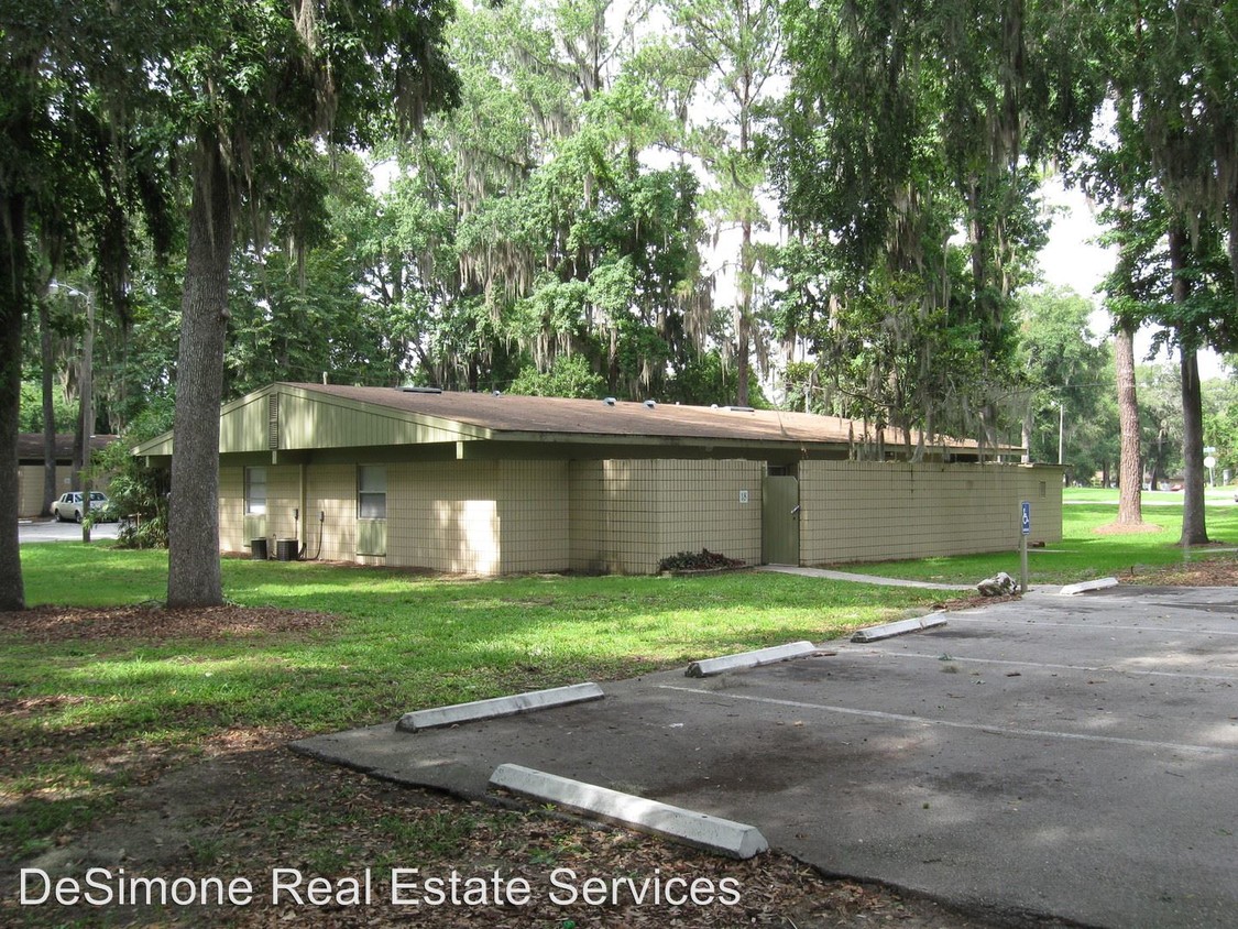 Primary Photo - 4100 SW 31st Dr