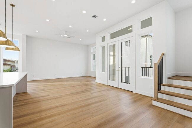 Building Photo - 3826 Wilmer St