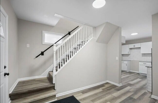 Foto del edificio - Come see your new home!