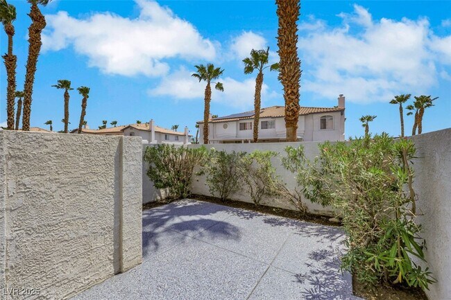 Foto del edificio - 901 Angel Star Ln