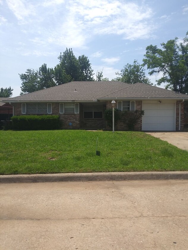 Primary Photo - 4720 Spiva Dr