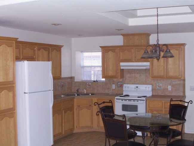 Building Photo - 3608 W Faith Hill St