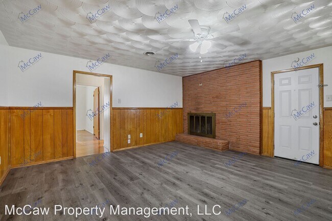 Foto del edificio - 3 br, 2 bath House - 8708 Barclay St.