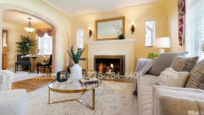 Foto del edificio - 628 Marsh Ave