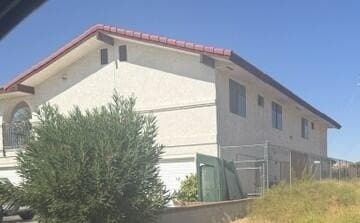 Building Photo - 10811 San Miguel Rd