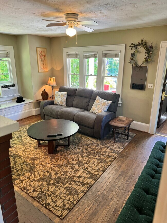 Foto del edificio - 101 Temple St