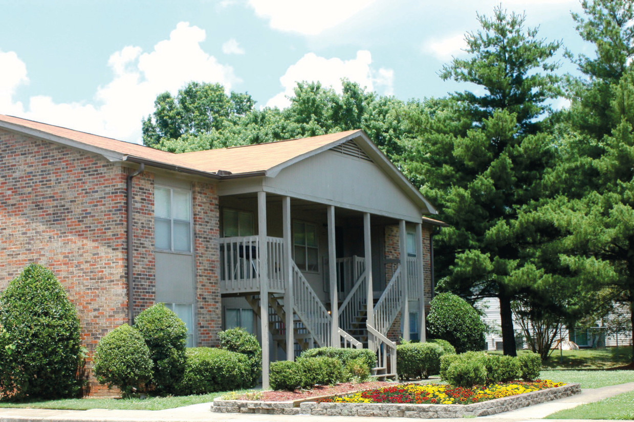 Balconies & Patios - Laurelwood