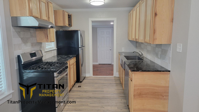 Building Photo - 3bed/ 2bath Home In Downtown Benton
