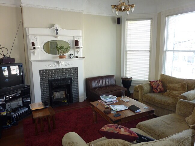 Foto del edificio - 279 30th St