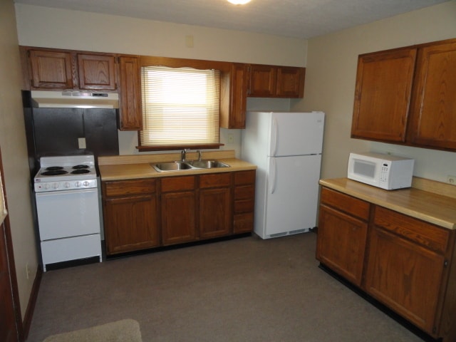 KITCHEN - 113 N Connecticut Ave