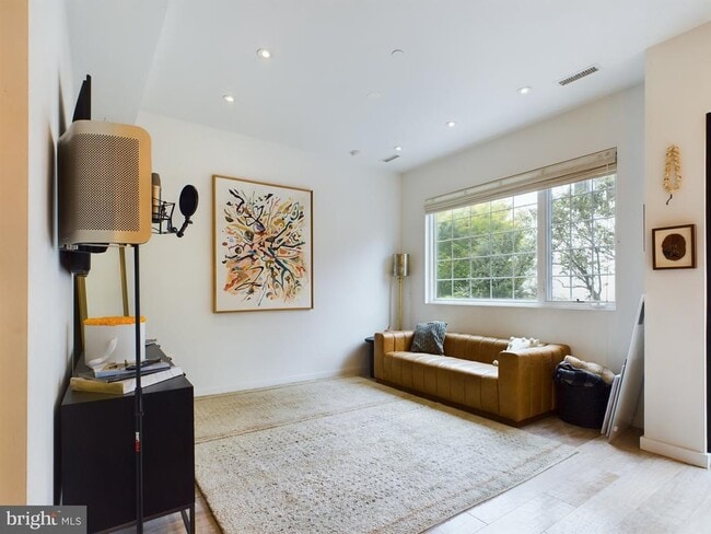 Foto del edificio - 1114 Shackamaxon St