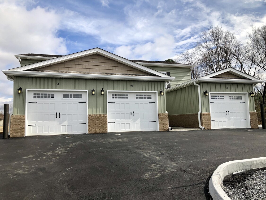 93 Chucks Alley, Jonesborough, TN 37659 Townhome Rentals in Jonesborough TN