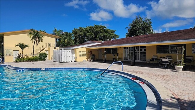 Foto del edificio - 20200 NE 29th Ct