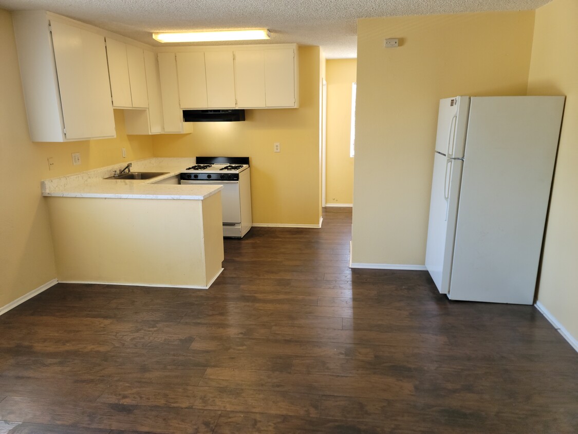 Foto principal - 1107 W Pacific Coast Hwy