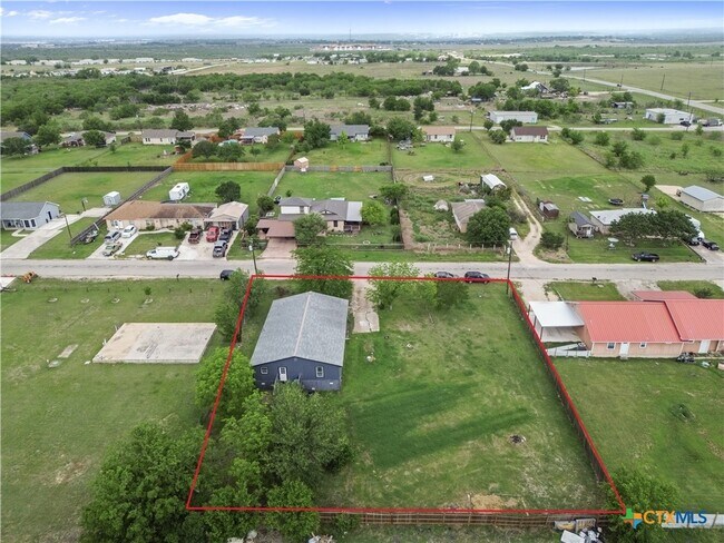 Foto del edificio - 183 Shelley Ln